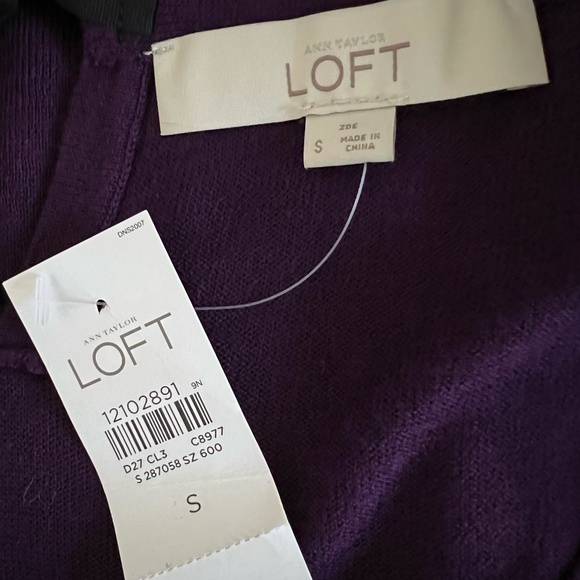 Ann Taylor LOFT Wool Blend Plum Purple Front Pocket Sweater Size S - Picture 9 of 12